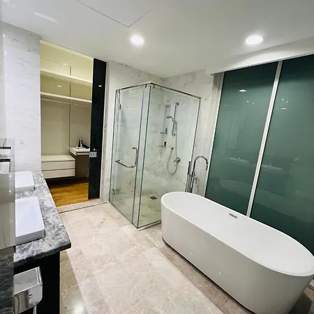 The Faced Platinum By Palmas Apartment Kuala Lumpur Luaran gambar